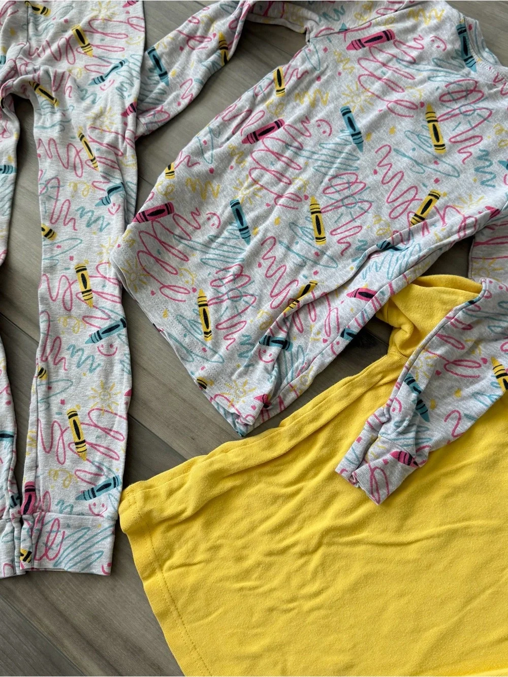 Old Navy Kids Yellow Tee & Multicolor Crayon-Print Pajama Set